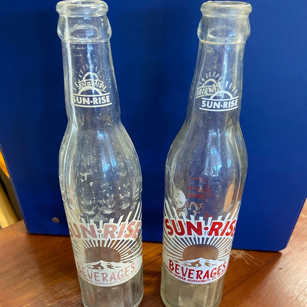 2 Vintage 10oz glass bottles Sun-Rise Beverage